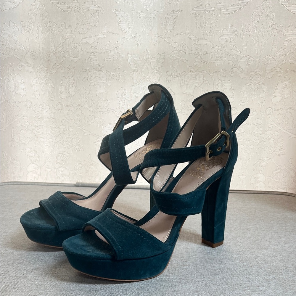 Teal Suede Chunky Vince Camuto Strappy Heels Size 7